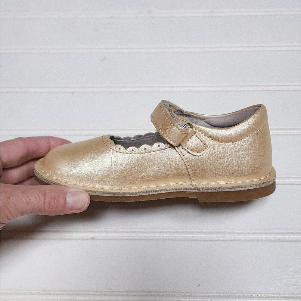 L'Amour Girls Caitlin Metallic Gold Leather Mary Jane Shoes Size 10 Toddler - Picture 6 of 10